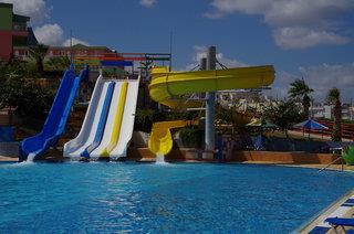 Eri Beach & Village