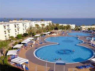 AA Grand Oasis