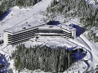 Hotel Harmony Club