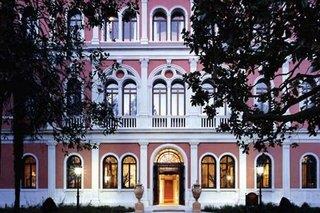 San Clemente Palace