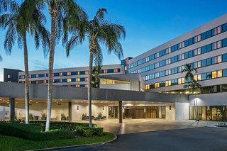 Crowne Plaza Miami Airport