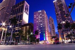 Continental Downtown Bayside