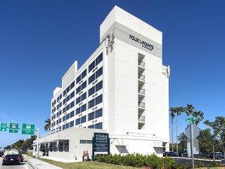 Comfort Suites Airport & Cruise Port
