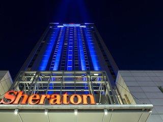 Howard Johnson Grand Plaza Hotel