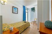 Ibiza, Hotel Don Quijote
