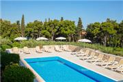 Velaris Tourist Resort