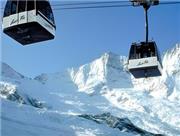 Wallis, Hotel Eden Saas Fee