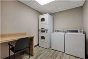 New Jersey, Hotel Hampton Inn Linden