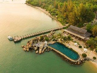 An Lam Ninh Van Bay - Vietnam - Vietnam