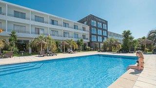 Vale do Navio Hotel & Acorsonho Apartamentos Turisticos - Azoren