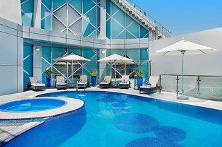 City Seasons Towers Hotel - Dubai