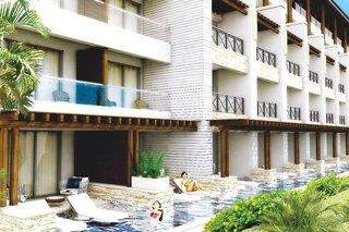 Hotel Breezes Grand Resort & Spa