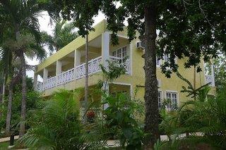Hotel Merril's Beach Resort III