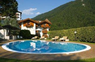 Familie Cornella - Hotel du Lac - Molveno - Italien Familie Cornella - Hotel du Lac - Molveno - Italien