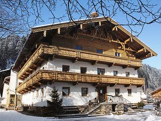Hotel Ferienhof Kampfl - Fügen - Österreich Hotel Ferienhof Kampfl - Fügen - Österreich