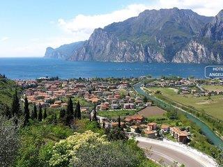 Hotel Angelini - Torbole Sul Garda - Italien Hotel Angelini - Torbole Sul Garda - Italien