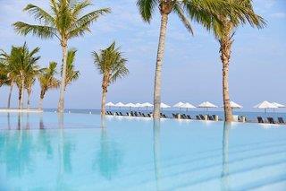 Hotel Millennium Resort Mussanah - Muscat - Oman Hotel Millennium Resort Mussanah - Muscat - Oman
